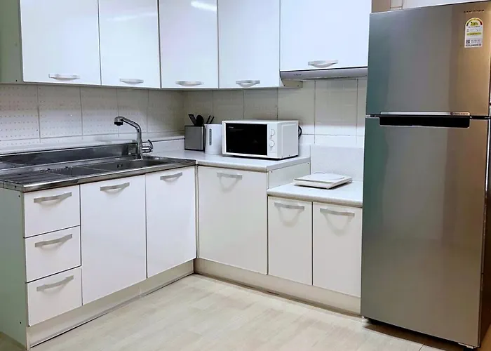 Apartment Dongdaemun History House *